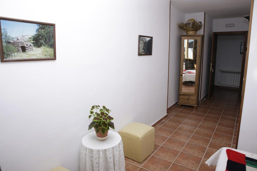 Hostal Restaurante Alto Rey Arroyo de las Fraguas エクステリア 写真